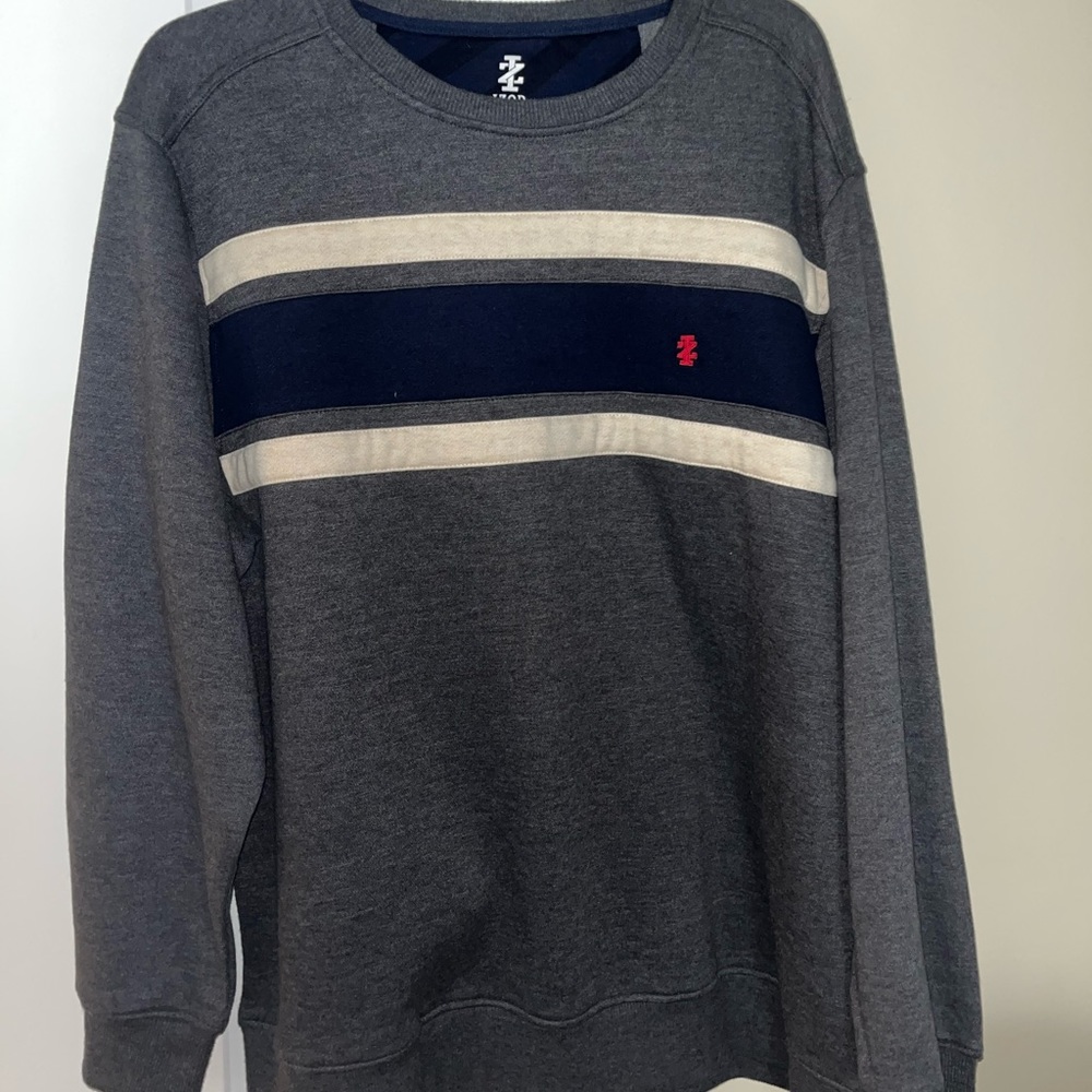 IZOD Crewneck